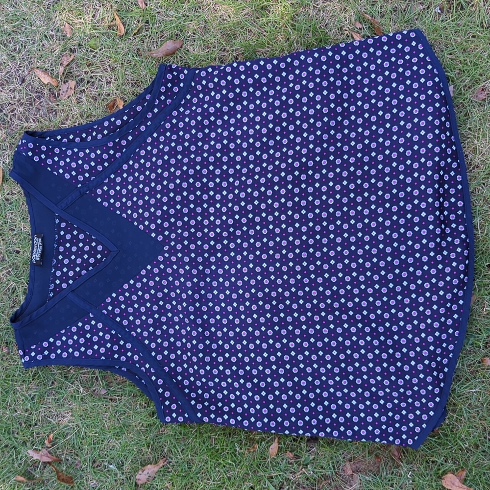 Women's large navy/floral papermoon top